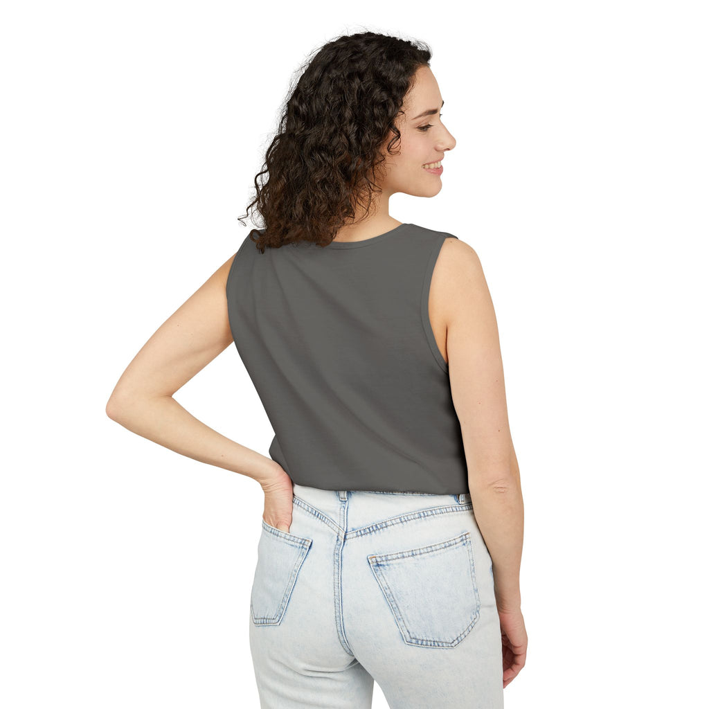 Débardeur minimaliste à logo flèche — Style décontracté aventure côtière